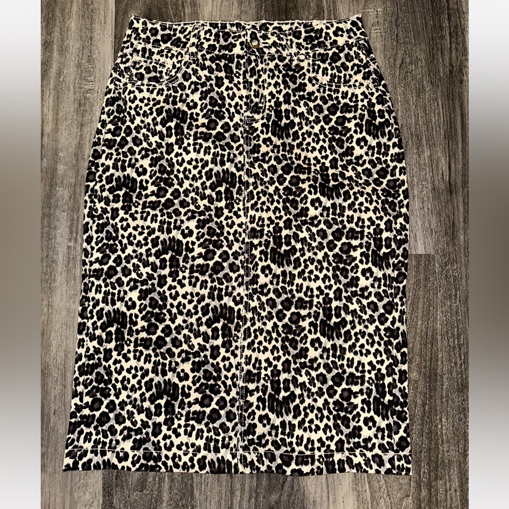 NWOT Be-Girl modest basic Animal Print denim pencil skirt XS